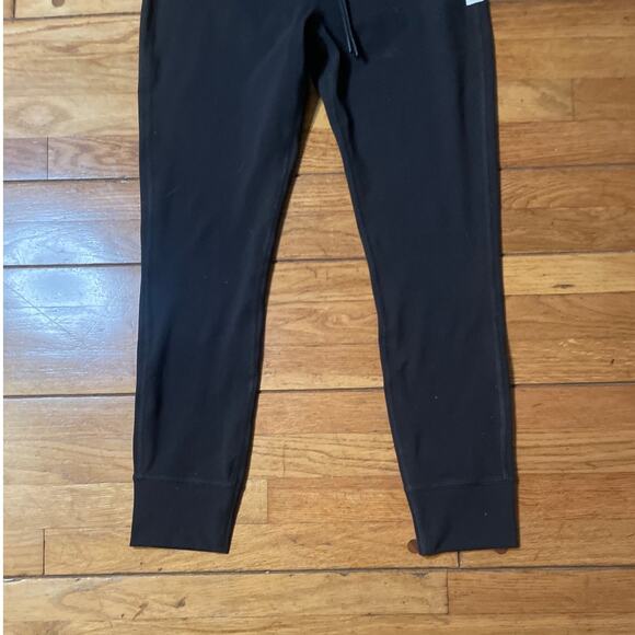 Vuori  Daily Leggings Black Drawstring Athletic Workout Lounge Jogger Pants $98 - Picture 15 of 16